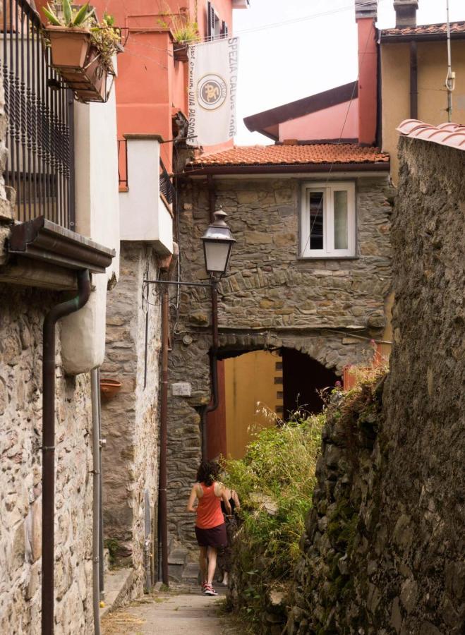 Ostello Tramonti Hostel Biassa Bagian luar foto